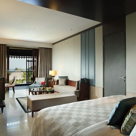 The Anvaya Beach Resort Bali Kuta  Exterior photo A room at the Shangri-La Hotel, Kuala Lumpur