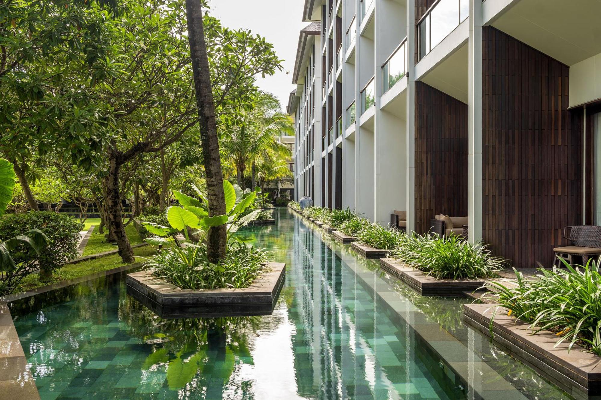 The Anvaya Beach Resort Bali Kuta  Exterior photo The hotel's lagoon