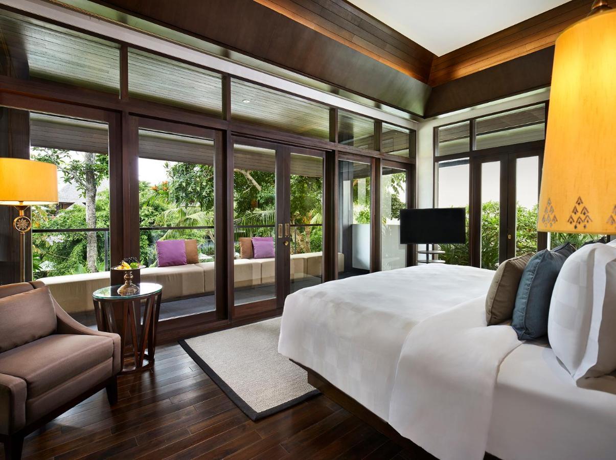 The Anvaya Beach Resort Bali Kuta  Exterior photo A bedroom at the hotel